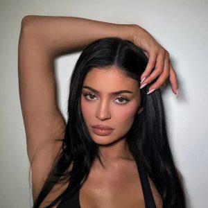 Kylie's Signature Glam Look Bundle