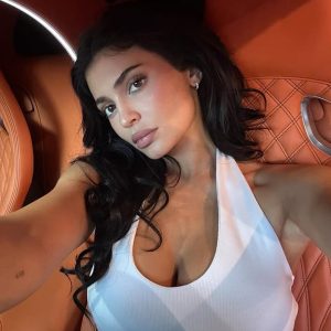 Kylie's Go-To Fall Glam Bundle